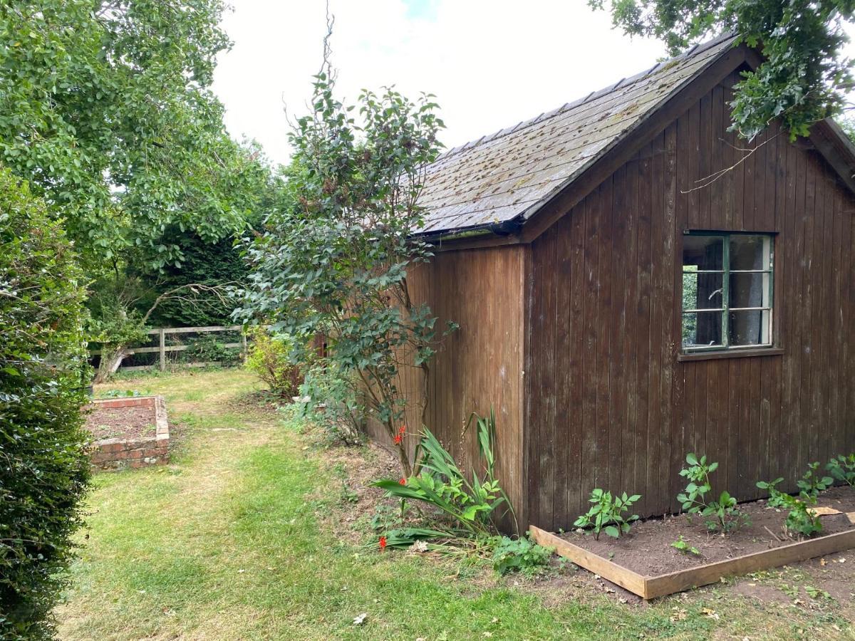 Orchard Cabin Herefordshire Wye Valley Ross-on-Wye Bagian luar foto